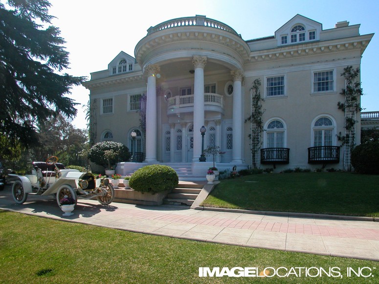 Pasadena Princess® Wedding Estates