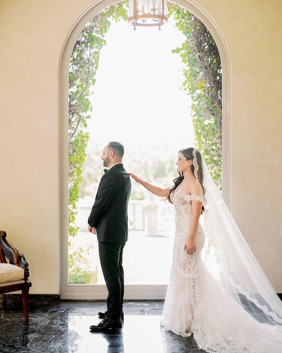 Who Pays for the Wedding in 2023 Bride & Groom Talk Wedding Estates