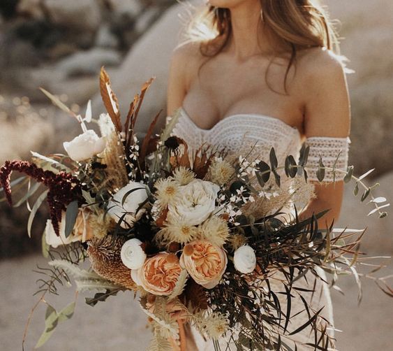 Fall Wedding Bouquets For Autumn Brides Wedding Estates